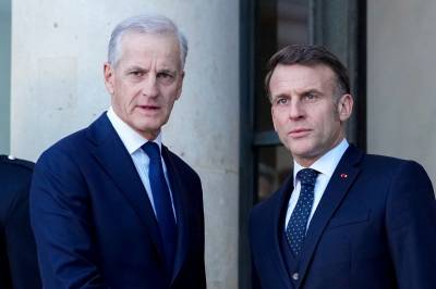 Støre og Macron møter pressen