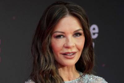 Catherine Zeta-Jones fulgte kong Haralds avskjed: – En fantastisk hyllest
