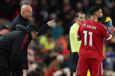 Salah møtt med stående applaus – målgivende i Liverpool-seier