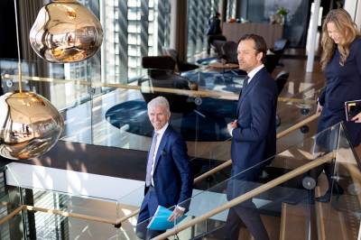 Milliardregn over meglertoppene: – Et godt år for Pareto, og en god dag for verden