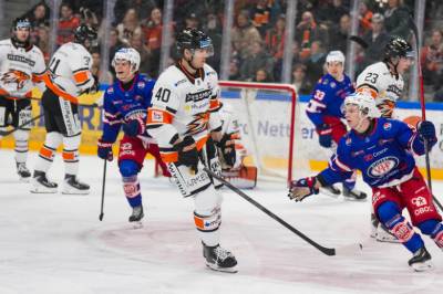 Klasseforskjell da publikum holdt pusten: – Gufne frysninger