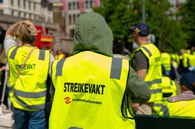 Mekler på overtid - Nå kan det bli storstreik