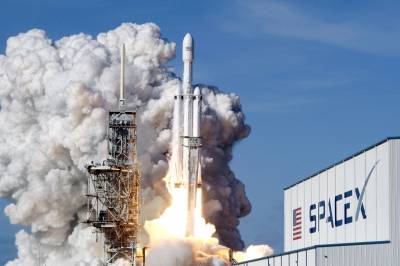 Kinesiske investorer får ikke kjøpe aksjer i SpaceX
