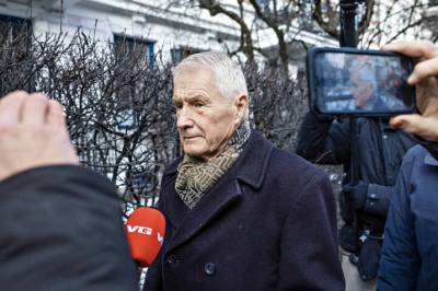 Jagland innlagt på sykehus