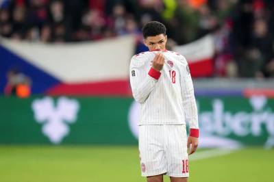 Mer forsvarstrøbbel for Danmark – Benfica-profil mister Norge-kampen