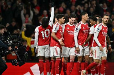 Eze-hattrick da Arsenal vant Nord-London-derbyet