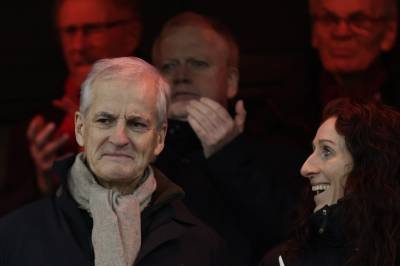 Støre lover skjenke­løsning under VM