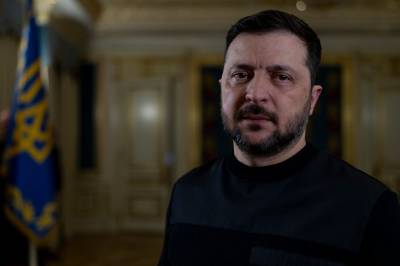 Zelenskyj i eksklusivt intervju med NRK: - Trump er ikke helt og holdent på min side