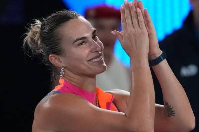 Sabalenka finaleklar i Australia etter politisk betent duell – droppet å takke for kampen
