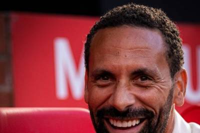 Rio Ferdinand peker ut sin Ballon d’Or 2026 vinner