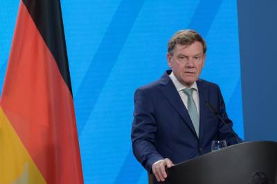 Tysklands utenriksminister besøker Kiev for å styrke støtten til Ukraina