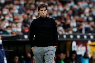 Iraola offisielt annonsert som Liverpool-trener for to sesonger: 