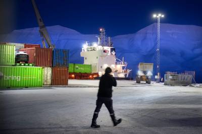 Krever nye Svalbard-grep: – Må skinne