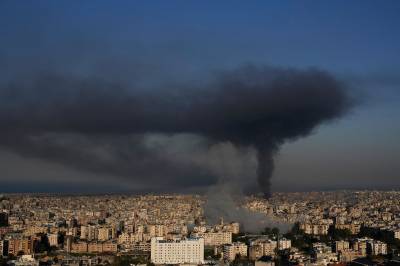 Nye angrep og motangrep i natt