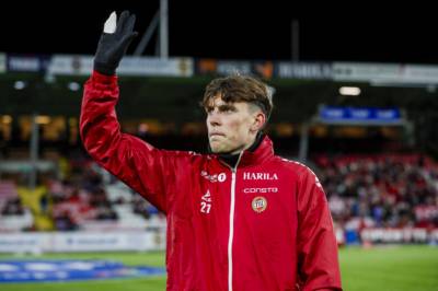 Bryter tausheten etter PL-bud