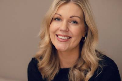 - Det er jo ikke hver dag man er på date med 12 menn