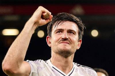 Harry Maguire reiste hjem alene etter nederlaget mot Hull City