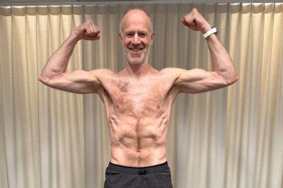 Fyller straks 64 år – har «sixpack» og «kondis» som en godt trent 20-åring