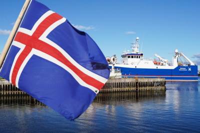 Islandsk ja kan presse Norge inn i EU