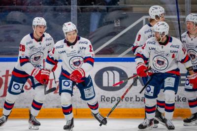 Frisk Asker gikk på kjempesmell – Lørenskog tok sterk seier