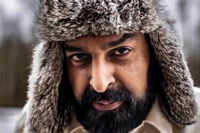 Blåser opp klasseskillene i Norge og Oslo i fantasifull harselas