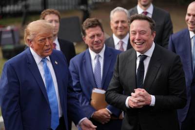Musk blir igjen dollarbillionær etter opptur for SpaceX