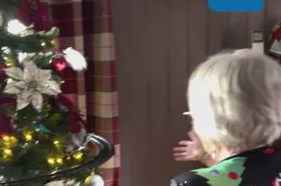 Porsgrunns juledronning? Se Nellys jul