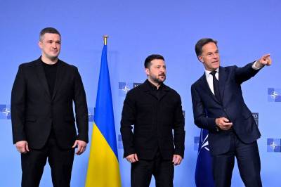 Sparket populær forsvarsminister: – Totalt uforståelig