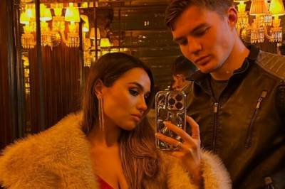 Kapret modell-kjæreste