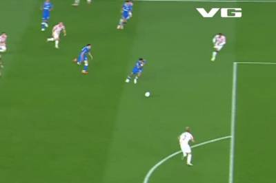 1-0: C. Kostoulas, Brighton