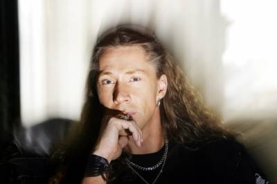 Sitter fast i Dubai: – Vil hjem til familien min