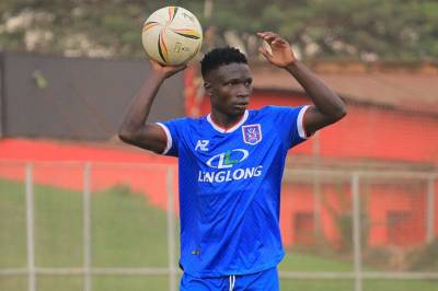 Den ugandiske fotballstjernen David Owori ble slått i hjel under et ran i Kampala