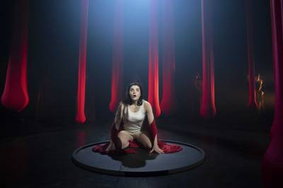 Julia klar for hovedrolle – med Statlands første Oscar på samvittigheten