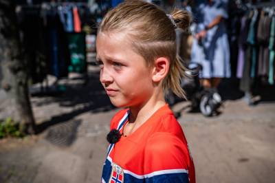 Kastet lokkene for superhelten: – Ble litt sur