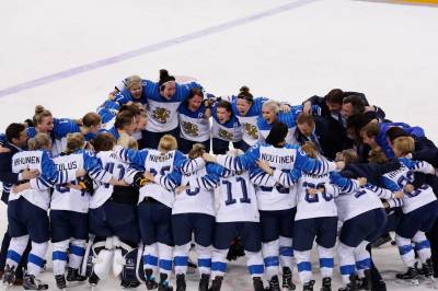 Magesjau utsetter storkamp i OL-ishockeyen – mange spillere tvinges i karantene