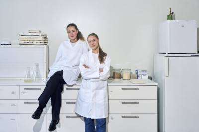 Gründerne Helle og Guro må si nei til kunder