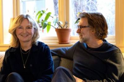 (+) Apestudiene som rystet psykologien: Derfor er emosjonell tilstedeværelse avgjørende