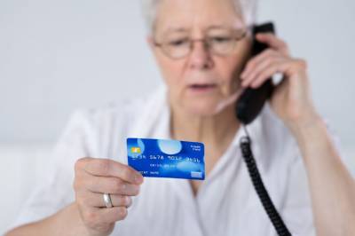 Én av fire eldre har opplevd digital svindel