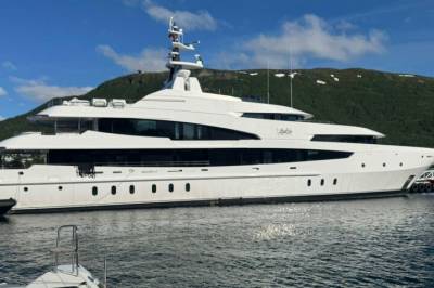Selger luksuscruise i Norge under palmene i Brasil
