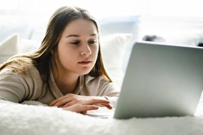 Mental helse: Unge får bedre svar av ChatGPT enn av fagfolk