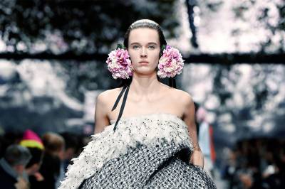 – Det er i alle fall en langfinger til det etablerte