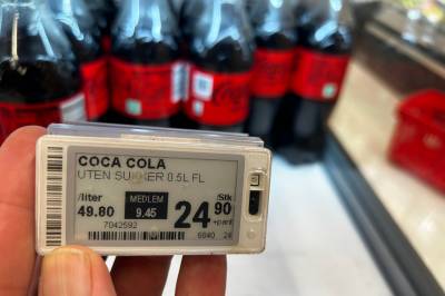 Brus- og pizza-priskrig før avspark