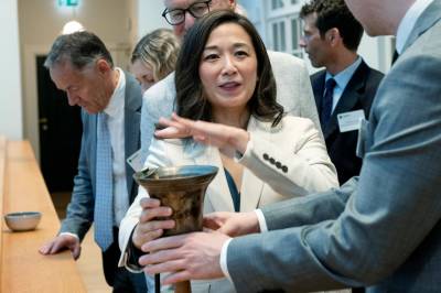 Gigant tar jafs av norsk børsmygg