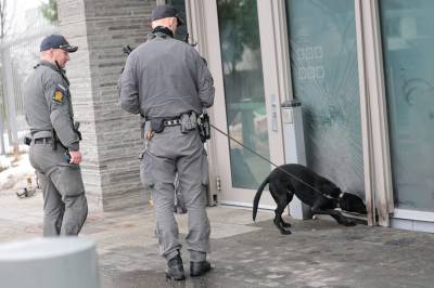 Siste om eksplosjonen ved den amerikanske ambassaden.