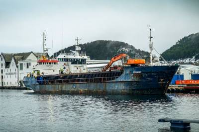 Skylder stort beløp etter nestenhavari