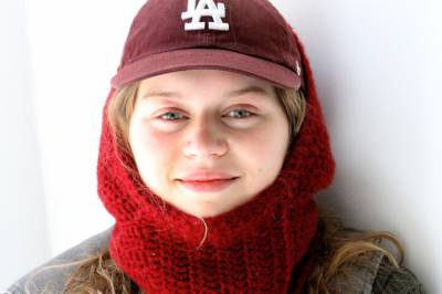 Nå heter hun ikke «Girl in red» lenger