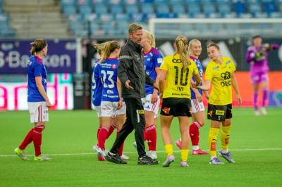 LSK Kvinner kan forsvinne fra Toppserien – har innkalt medlemmene
