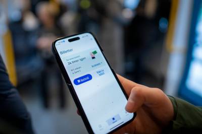 Billigere måneds­kort over hele landet