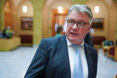 Finner nye opplysninger fra nobelinstituttet illevarslende