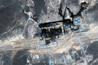 Satellittbilder viser store skader på viktig oljerørledning i Saudi-Arabia